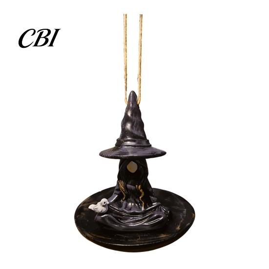 Resin Bird Feeder Meditating Witch Feeder, Outdoor Hanging Shaped Waterproof for Garden Decoration