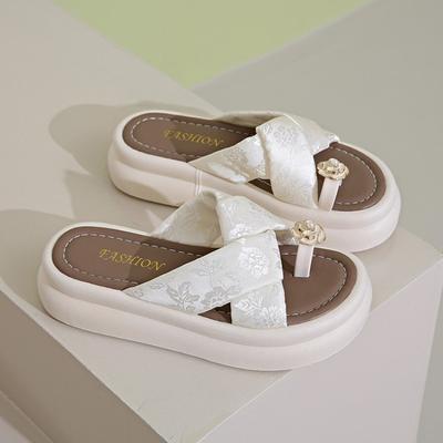 Женская обувь – Сандалии