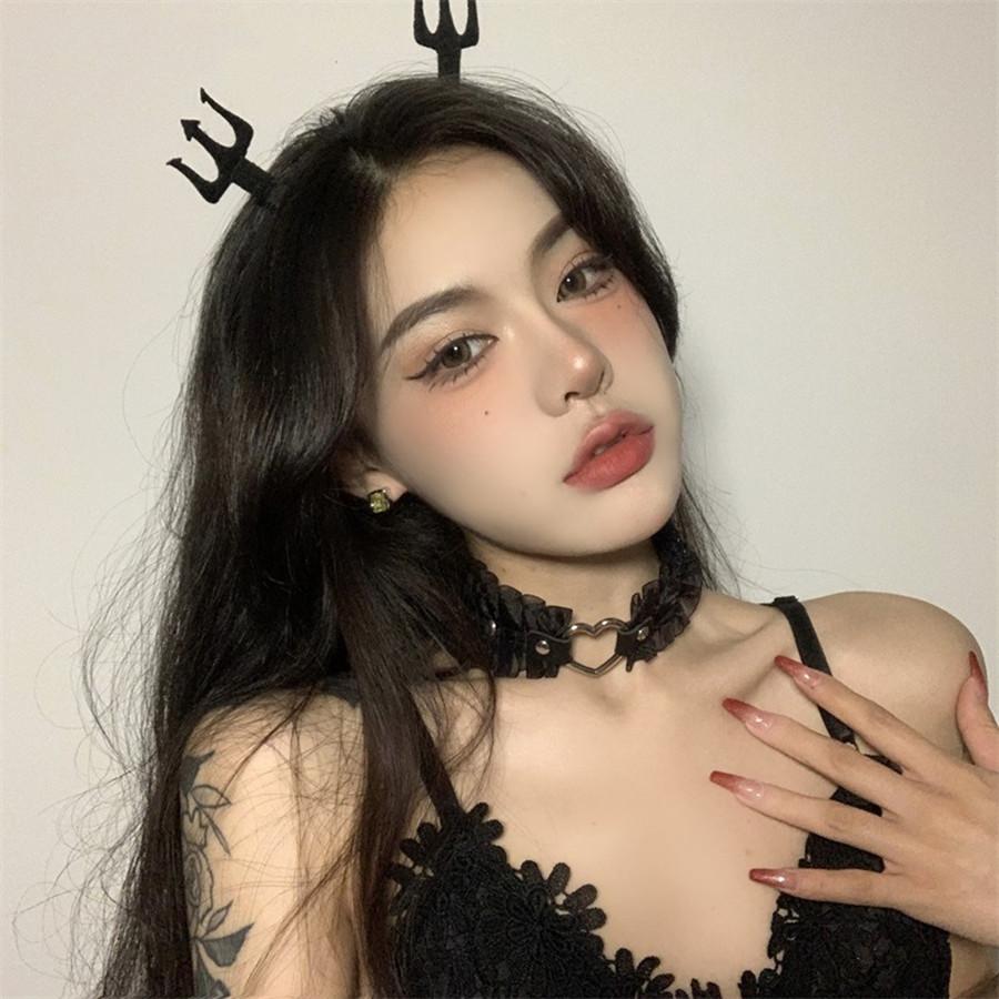 Новые Сексуальные кружевные Харадзюку ПУ кожаные цепочки Ожерелья с подвеской в виде сердца Женские Панк Шея Готика Черный Розовый Чокер Ожерелье Крутой Воротник