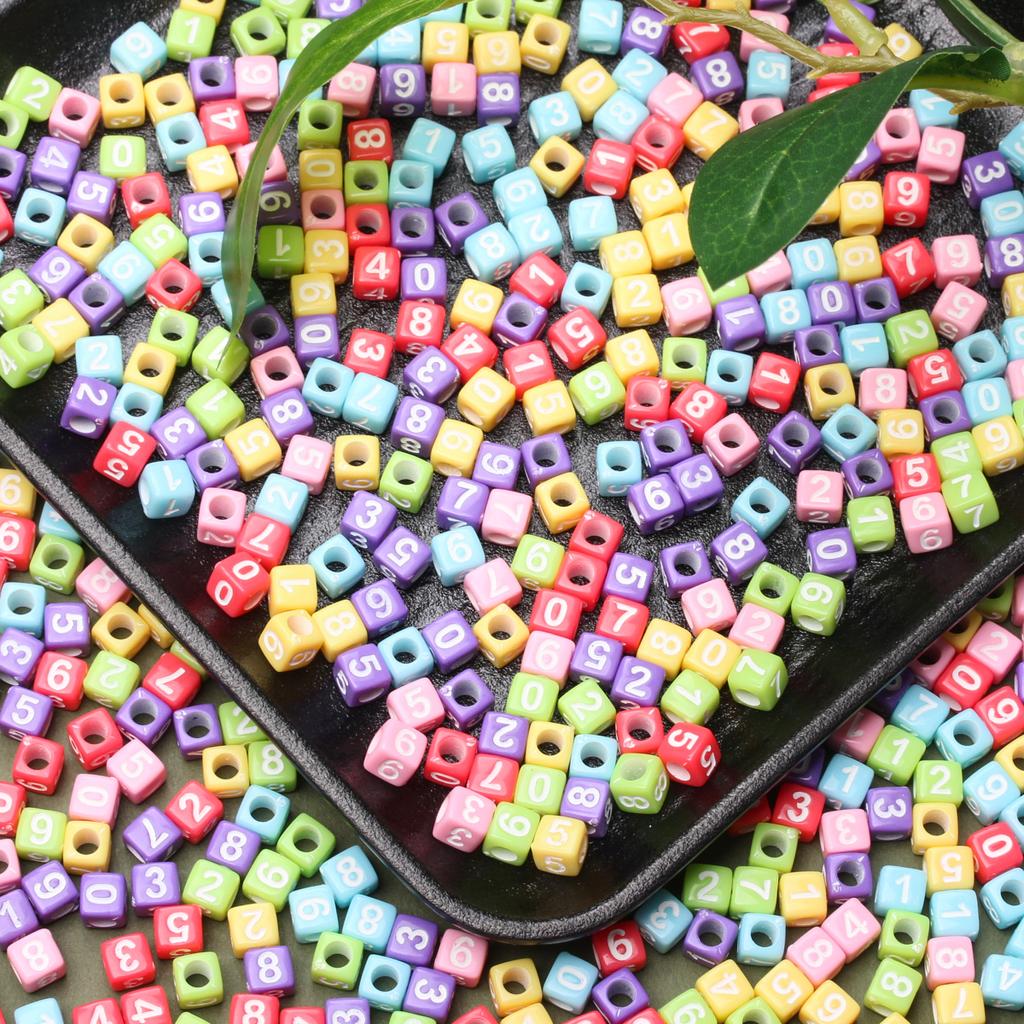 Креативные 80 шт. бисерные аксессуары брелок для изготовления ювелирных изделий квадратные акриловые ручные работы модные кубические бусины ожерелье свободные бусины браслет с цифрами своими руками 5,5 мм