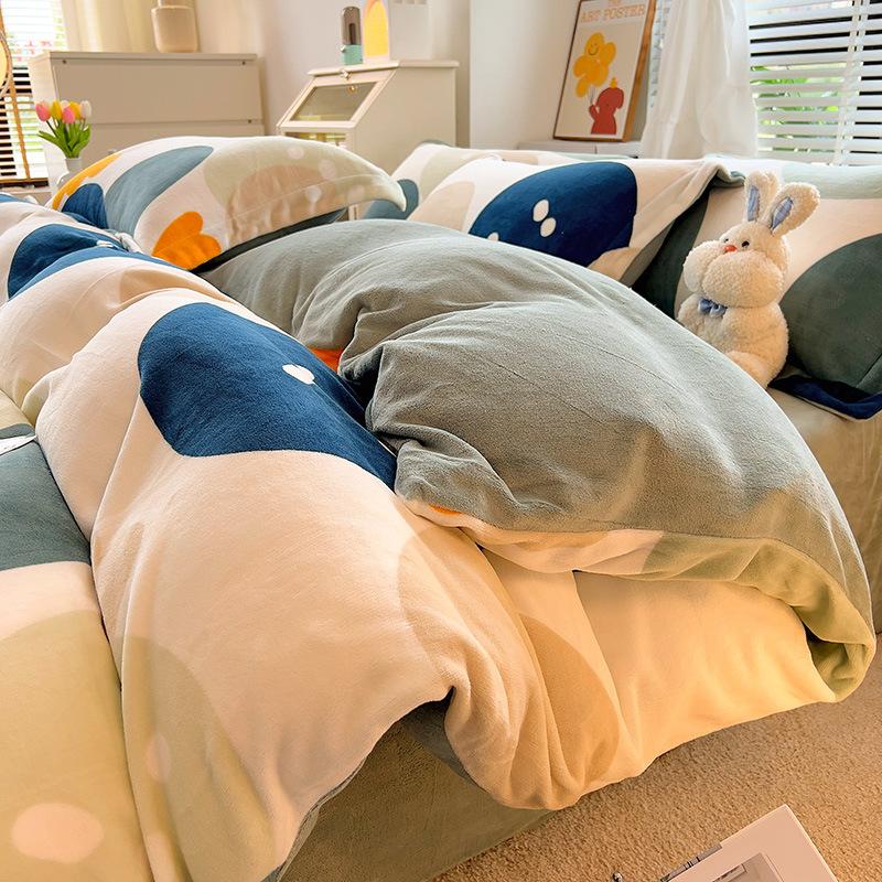 Зимнее молочное бархатное 4 предмета, скандинавское бархатное коралловое бархатное пододеяльник, фланелевая простыня, пододеяльник