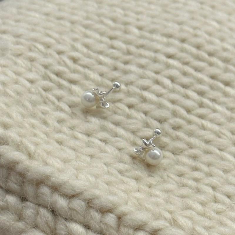 99 Butterfly Knot Stud Earrings Women Korean Style Sweet Pearl-like Charm Screw Back Hypoallergenic Pure