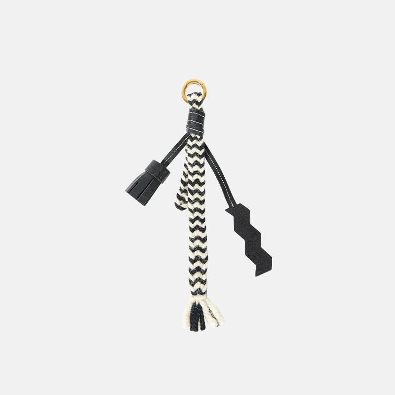 Songmont Tiger Tooth Woven Charm: Designer-Style Versatile Bag Accessory