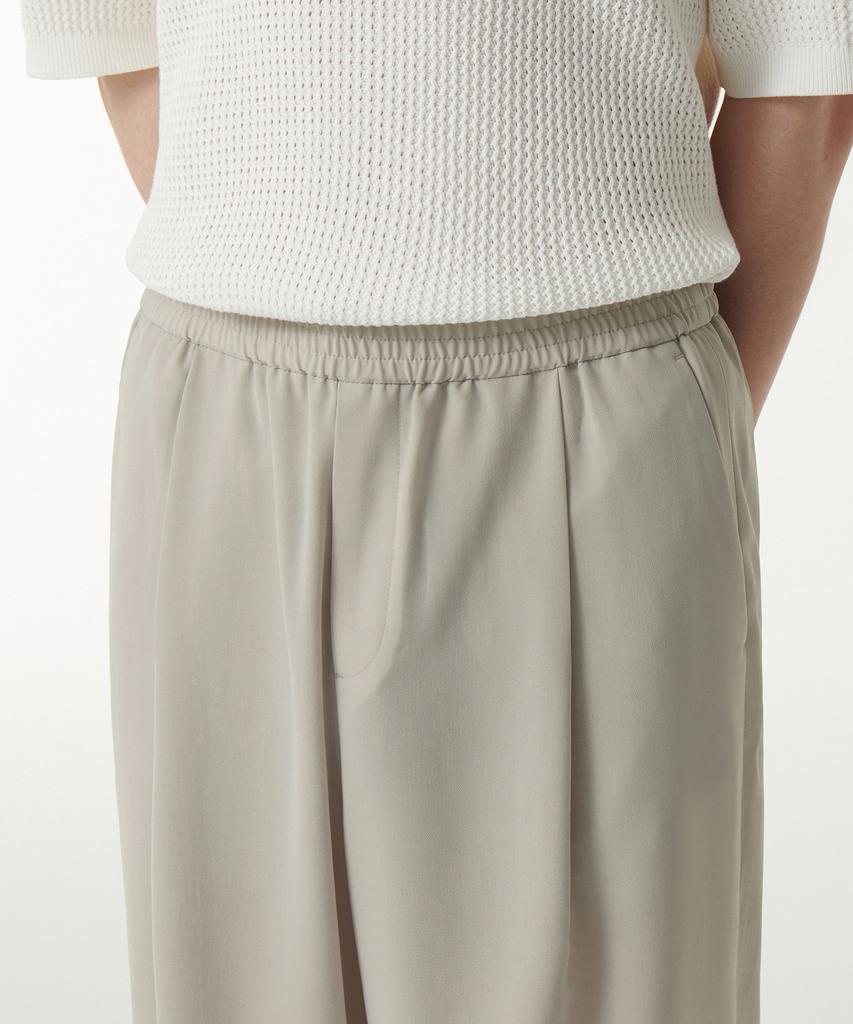 MUSINSA STANDARD Linen-Like One-Pleat Wide Elastic Pants [Light Beige]