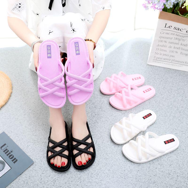 Женские тапочки и сандалии для дома, розовые летние туфли на низком каблуке 2024 года, мягкие домашние тапочки для ванной комнаты, распродажа, оригинал, 39 BI