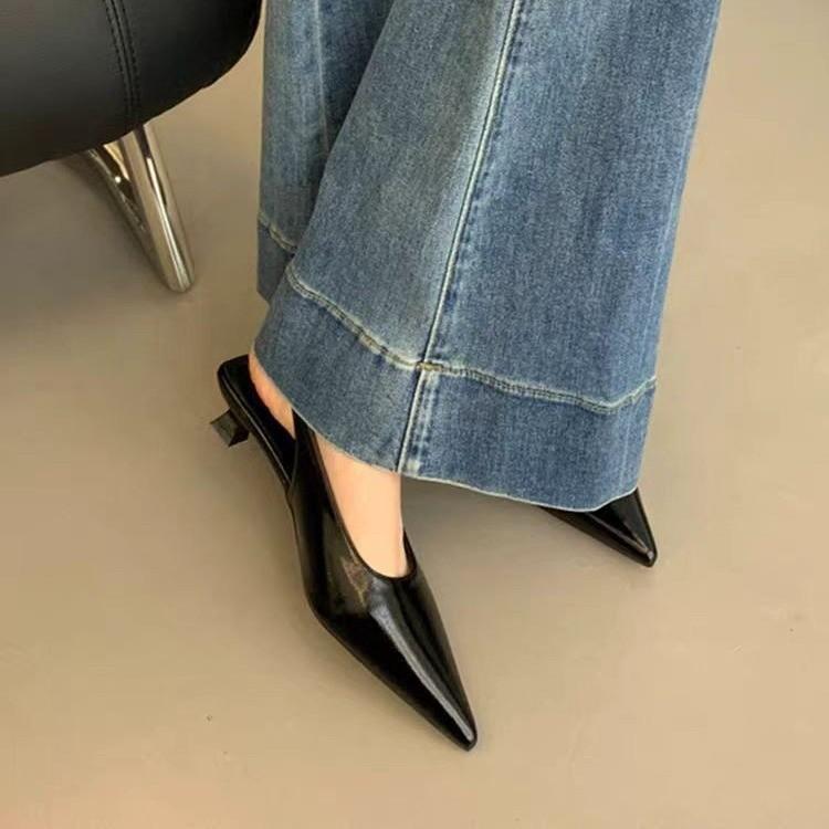 Простые туфли из мягкой кожи, очень тонкие, на низком каблуке, темпераментные, с сумкой на носке, 2025, повседневные, с тройным ремешком сзади, одинарные туфли, остроносые, маленькие кожаные туфли