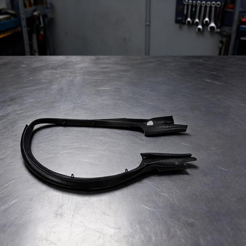 Radiator to Hood Seal for Toyota For Rav4 2009 2010 2011 2012 for Black Rubber Trim Gasket 53395-0R020 OE Matching Seal