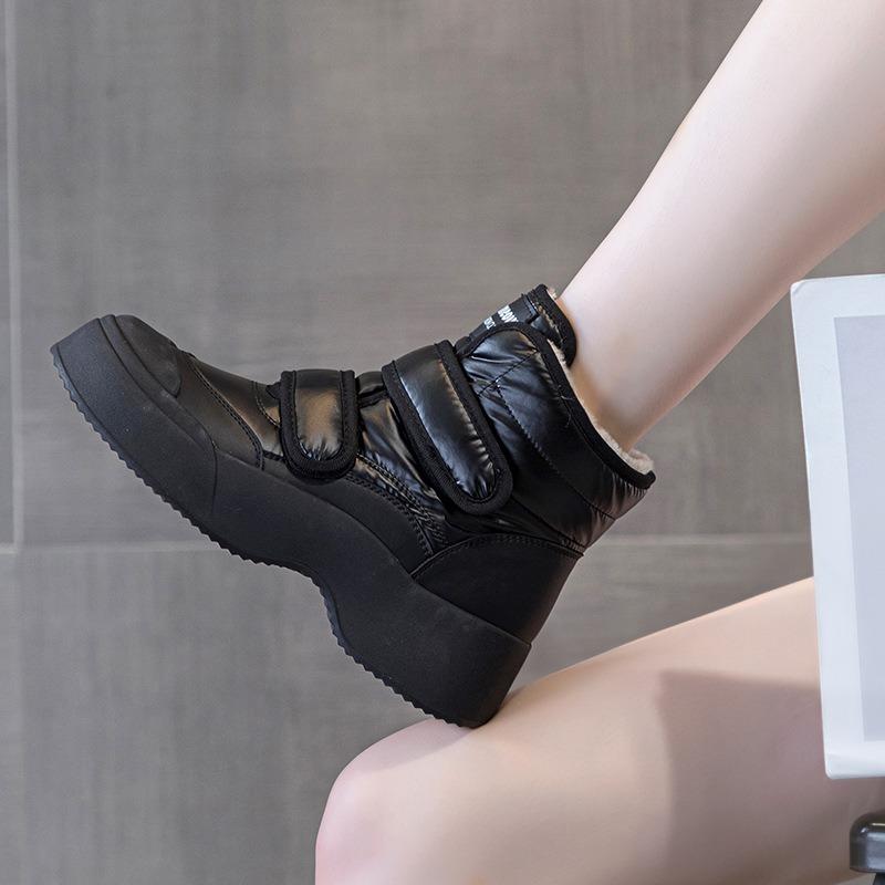 Зимние ботинки из кожи и хлопка с толстой подошвой