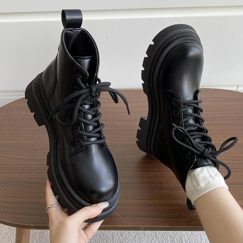 Мода 2025 Новые женские ботильоны на платформе Белая искусственная кожа Толстая подошва Боевые ботильоны Женские Весенне-осенние Нескользящие Мотоциклетные ботинки