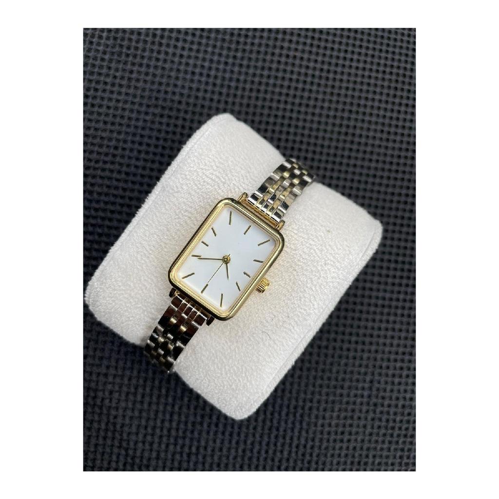 Retro Strap Women's Wristwatch