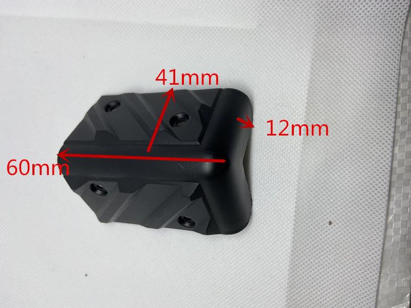 Пластиковые угловые протекторы для динамиков, кромочный профиль