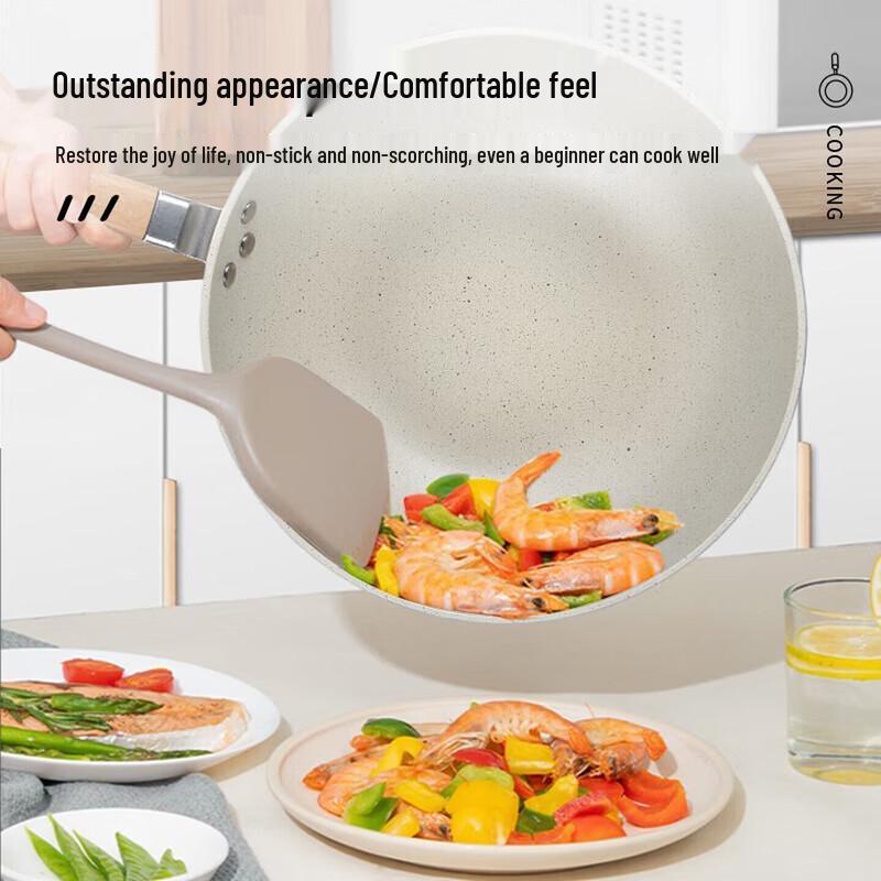 Royalstar Non-Stick Iron Stir-Fry Pan