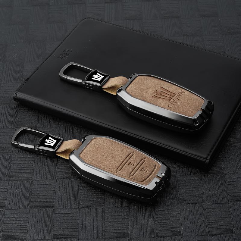 Premium Metal Key Cover for Toyota Crown - High-end Car Accessory Key Shell & Buckle