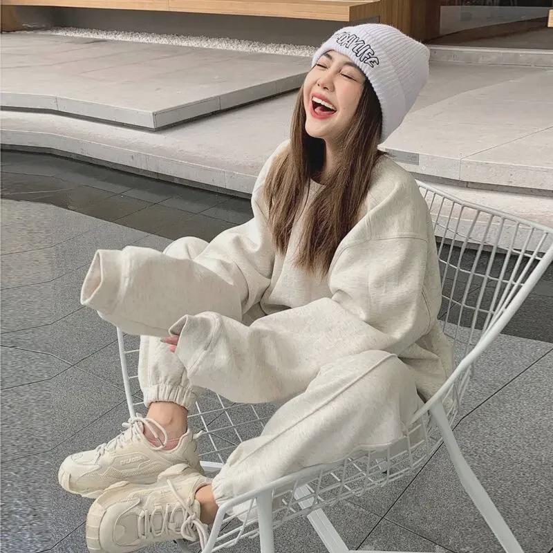 Spring & Autumn Women's Casual Sports Suit - European Street Fashion Two-Piece Set with Loose Sweater and Pants