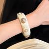 Maillard Brown Resin Shell Pearl Bracelet for Women, Bohemian Retro Seaside Bracelet, Exaggerated Bracelet