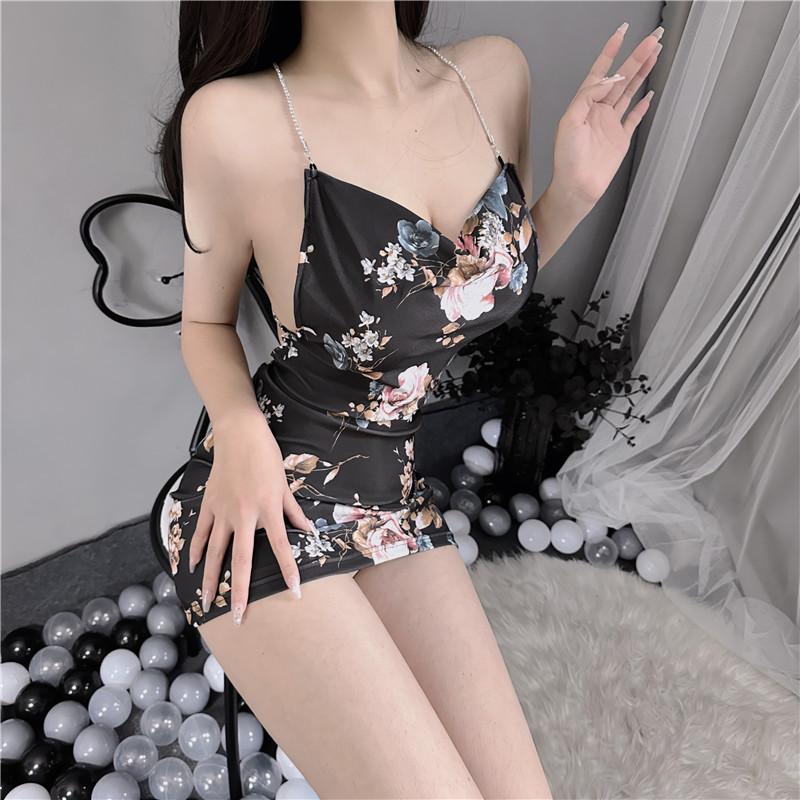 Sexy lingerie sexy temptation hip wrap secretary suspender skirt passion cross halter skirt live streaming host uniform