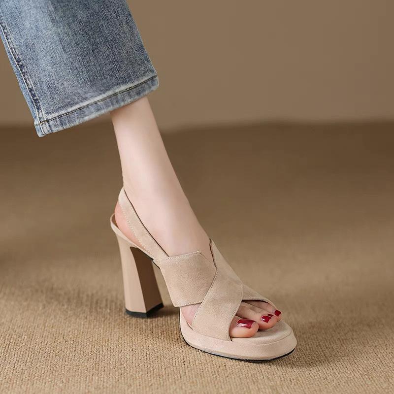 Coarse heel women's sandals 2026 summer new temperament thick-soled waterproof table empty black word with high heels women's shoes