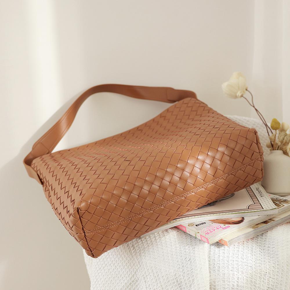 Женская сумка из взрывной кожи, пересекающая границы, простая и модная плетёная сумка-тоут, вместительная ручная сумка на плечо, женская из коровьей кожи