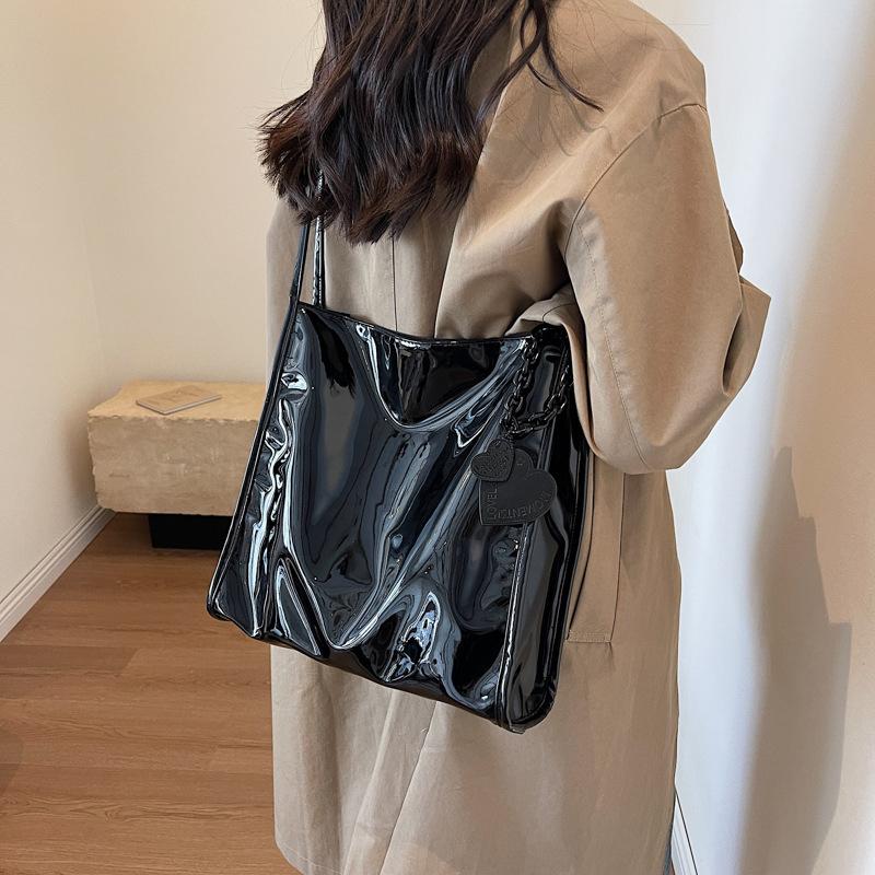 Solid Color Patent Leather Women Fashion Shoulder Bag Ladies Simple Luxury Handbag Purse Casual Travel Shopping Totes