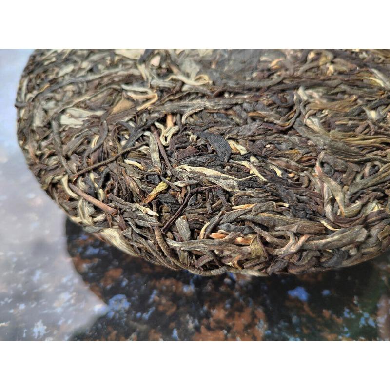 357 г Сырой чай Ибан Пуэр Древние шесть великих чайных гор Юньнань Пирог из старого дерева