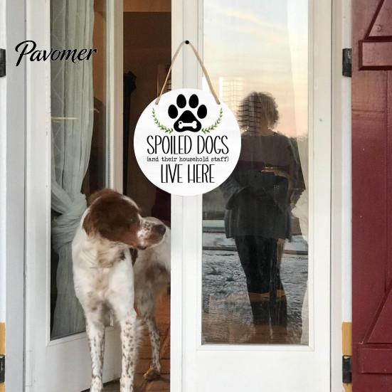 Wall Art for Pet Owners Rustic Wooden Welcome Sign Front Door with Cute Paw Prints, Creative Indoor Hanging Decor Hemp Rope Home Entryway Porch