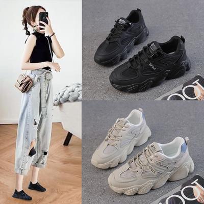 Универсальные легкие женские кроссовки с мягкой подошвой