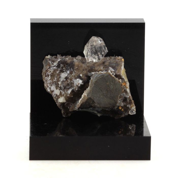 Pierres et Minéraux. Septaria, Quartz Diamant. 118.1 ct. Ribiers, Hautes-Alpes, France. Rare.