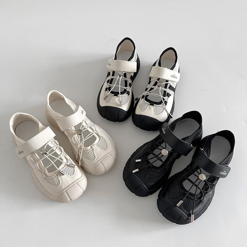 Белые сандалии спортивного типа на толстой подошве с высоким подъемом, женские, 2025 новая летняя обувь, увеличивающие рост, на мягкой подошве, крутые одинарные туфли