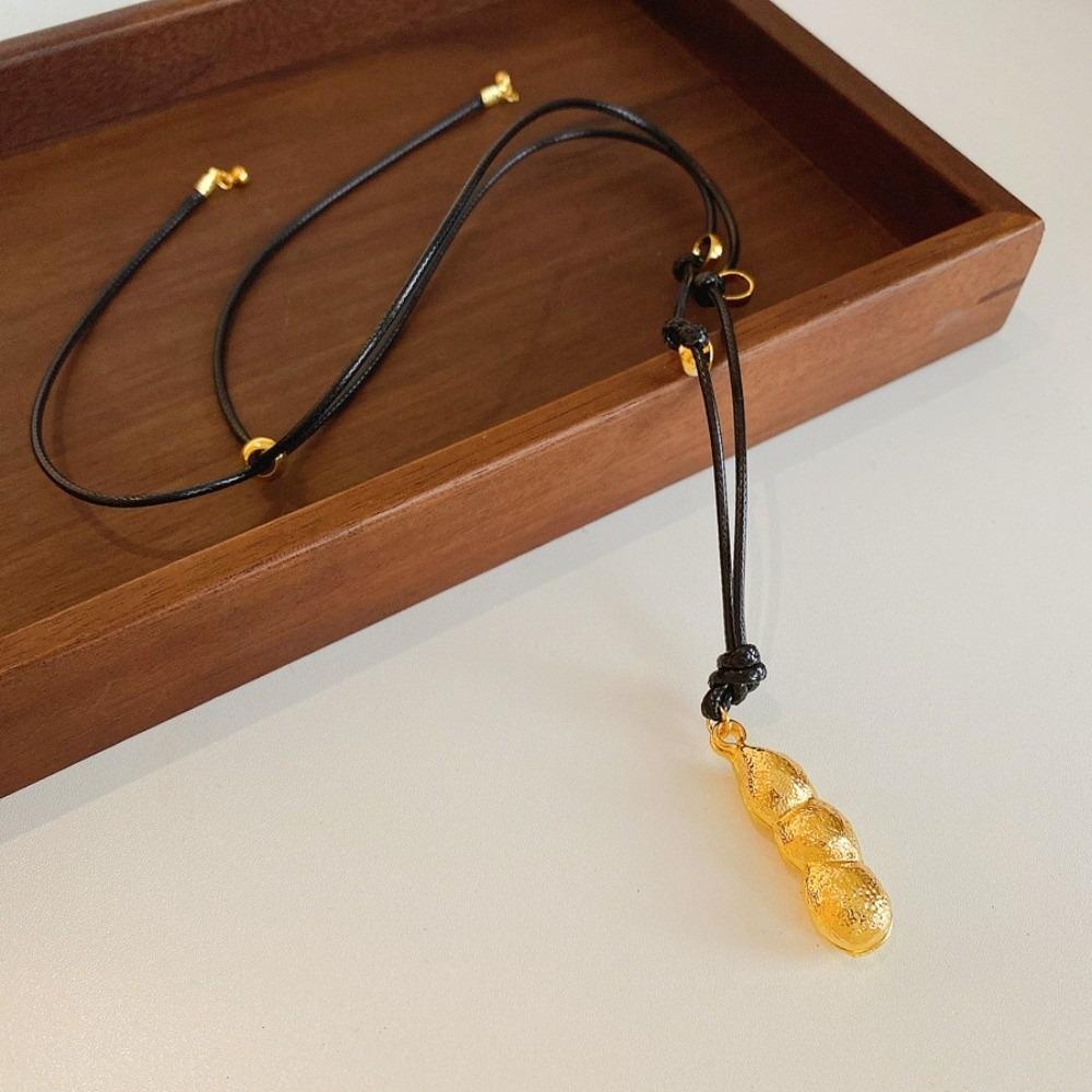 Elegant Long Chain Necklaces Exquisite Design Rope Jewelry Pea Pod Pendant Necklaces Date Night