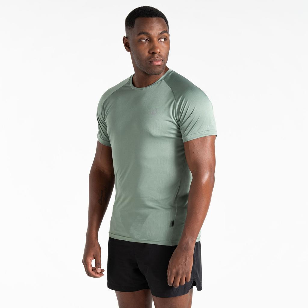 Mens Accelerate Lightweight T-Shirt