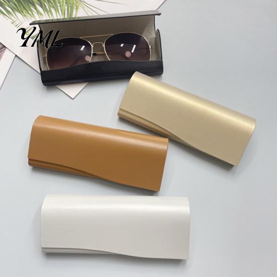 Outdoor Sun Protection Storage Portable Glasses Case, Hard Shell Sunglasses Holder for Oversized Frames, Large Frame Spectacle Box Lightweight