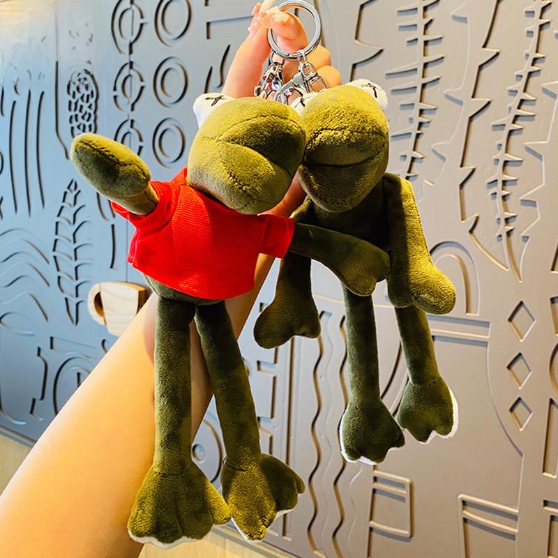 Очаровательный плюшевый брелок-лягушка для сумок и машин, мультяшный стиль, красный наряд