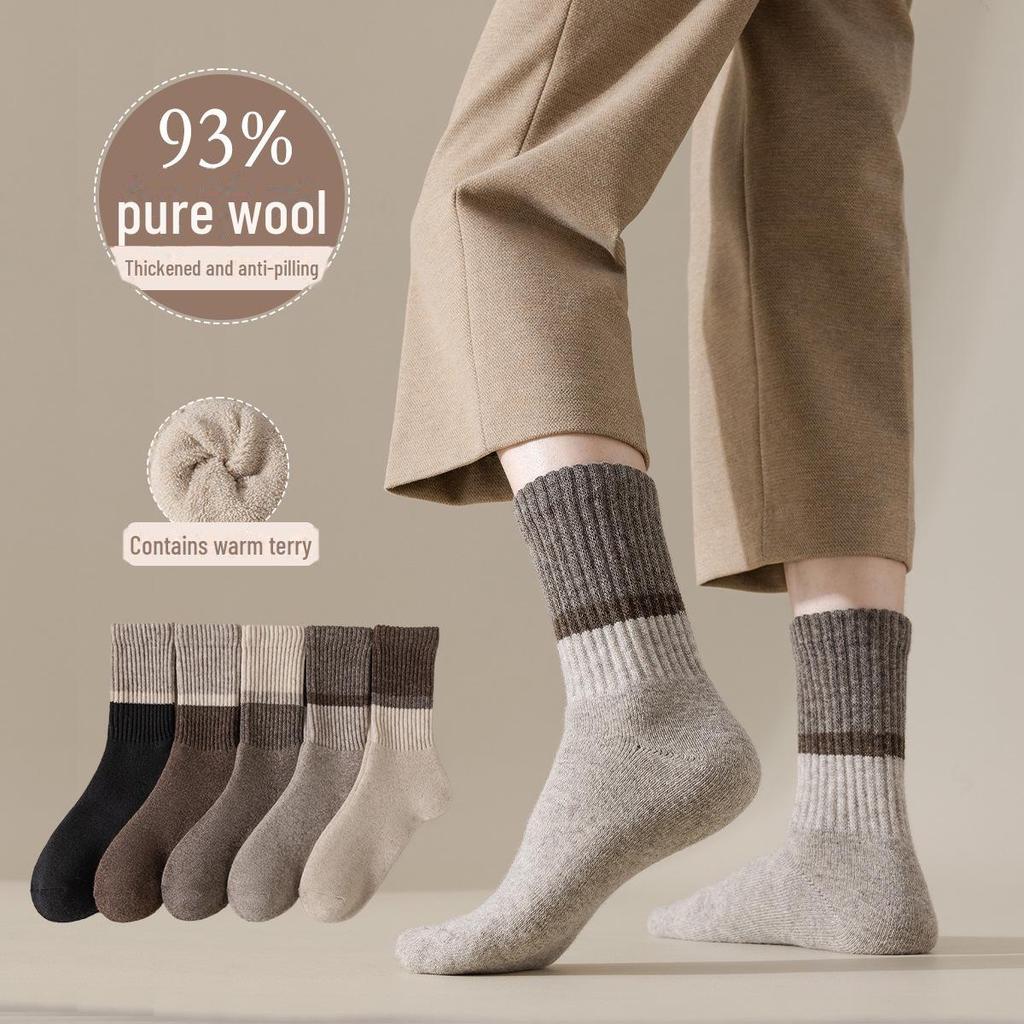 "Unisex Retro Thick Velvet Wool Anti-Pilling Mid-Tube Socks - Autumn & Winter Collection"