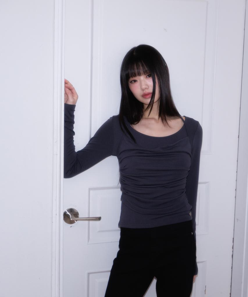 ROSEFRANTZ Drape Layered Halter Long Sleeve [Charcoal]