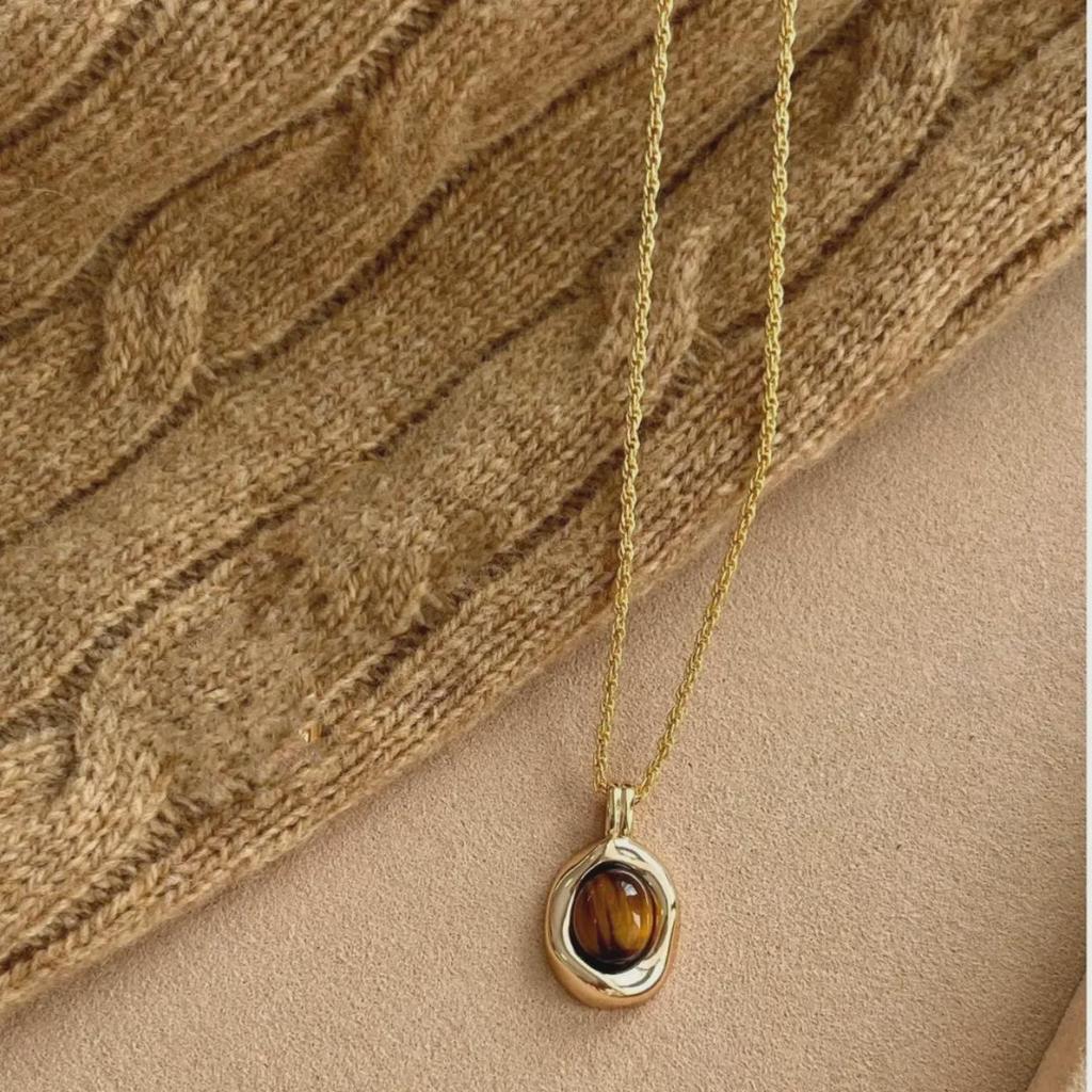 Высококачественное ретро-ожерелье с тигровым глазом для женщин – легкая роскошная цепочка для свитера Майяр, универсальный аксессуар для ключицы на осень/зиму.