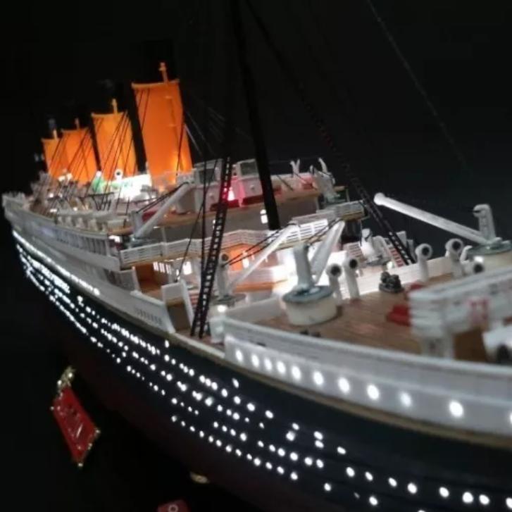 Academy 14220 1/700 R.M.S Titanic Plastic MCP комплект модели со светодиодной подсветкой