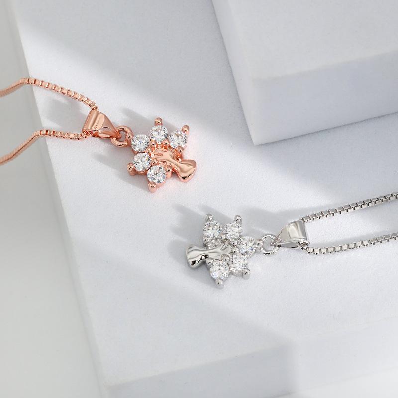 Rose Gold Mini Branch Necklace with Original Design, Niche Fashion Pendant, Japanese and Korean Design, Tree of Life Necklace
