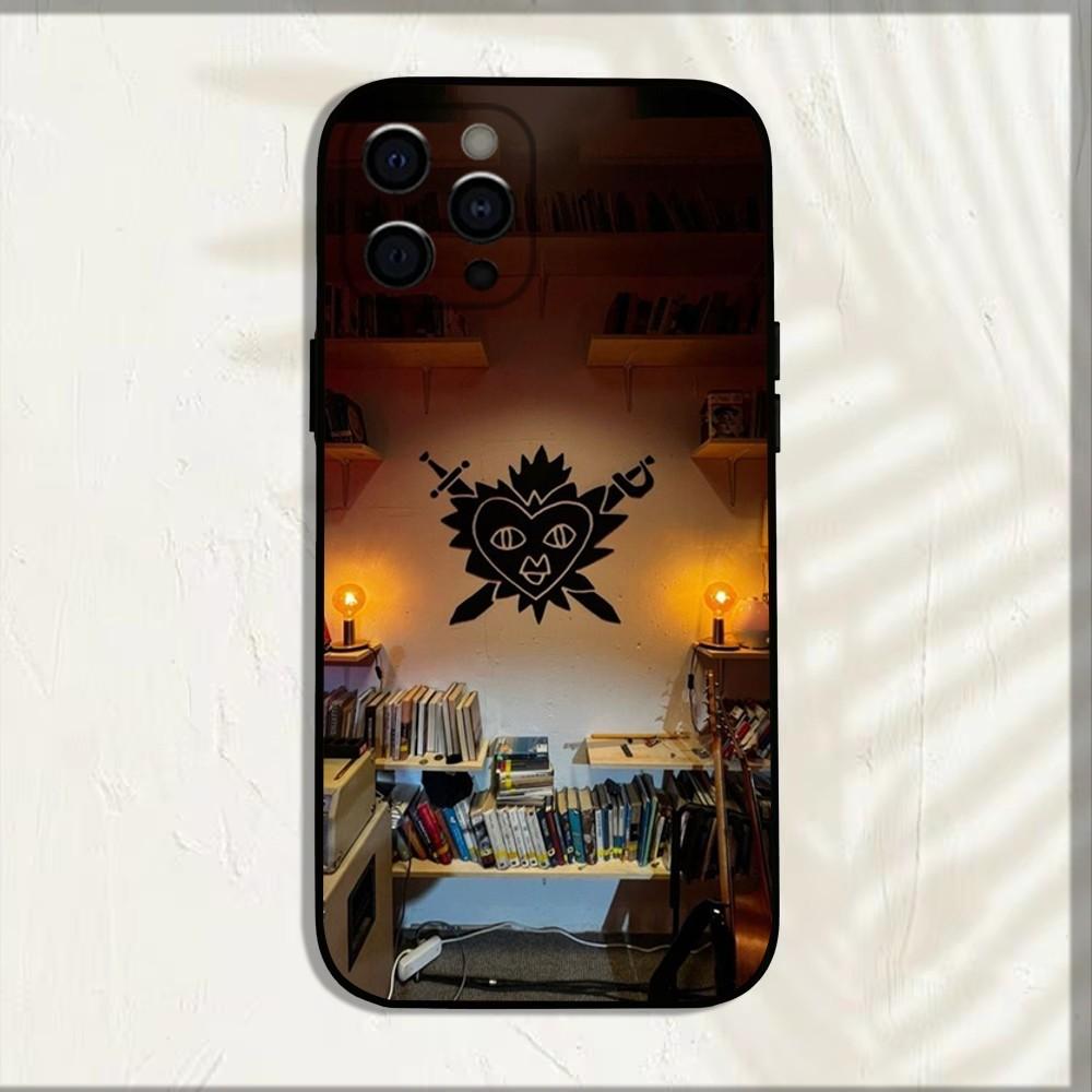 Чехол для телефона J-Joker Out Band для iPhone 15,14,13,12,11,Pro,X,XS,Max,XR,Plus,Mini Мягкий черный чехол