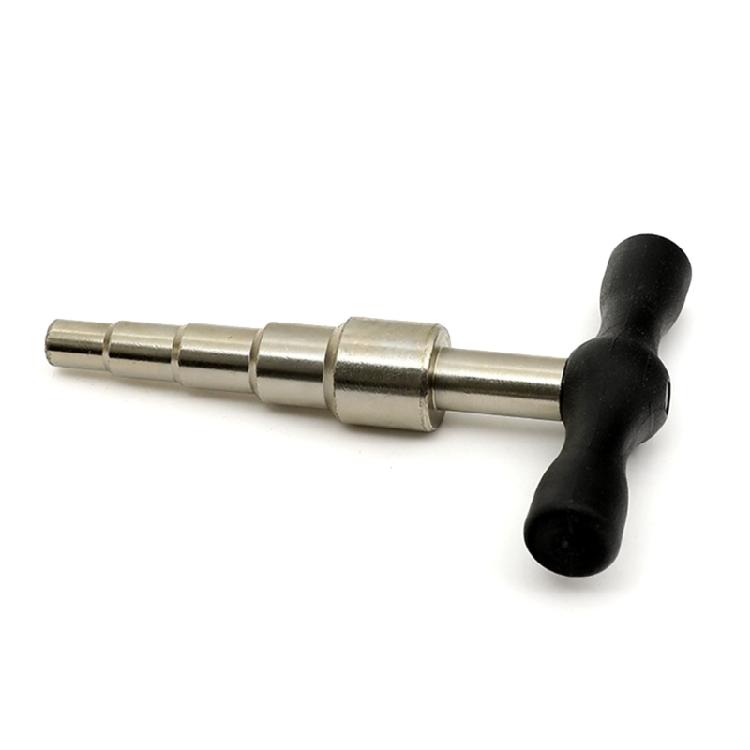 Ручной экспандер для труб ПВХ, алюминиевых, пластиковых. Эксплуатация в ограниченном пространстве