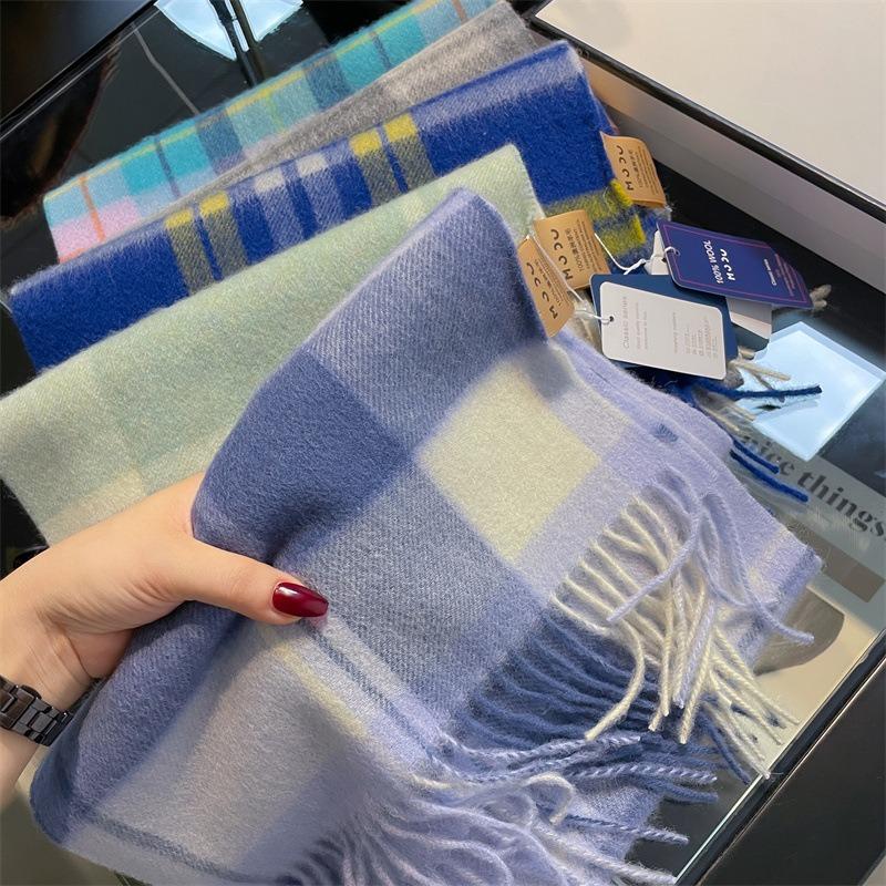 Scottish Pure Wool Green and White Plaid Scarf Women's Winter New British Plaid High-end Scarf