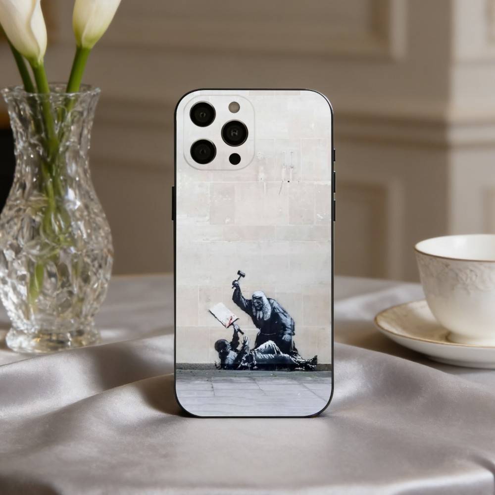S-Стрит-арт B-Бэнкси G-Граффити Чехол для телефона для iPhone 17pro,16,15,14,13,12,11 Plus,Pro Max,XS,Мягкий силиконовый черный чехол