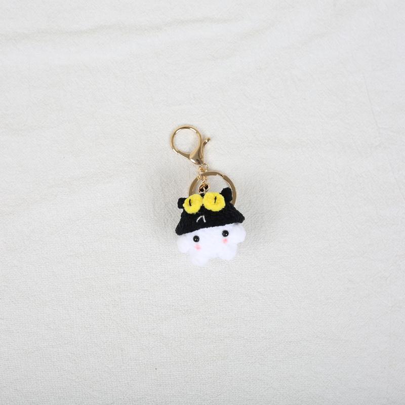 Creative Cute Small Animal Knitting Keychain Pendant Car Bag Decoration Funny Handmade Crochet Doll Ornaments Girls Gifts