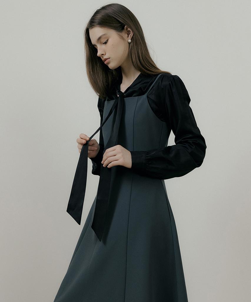 REORG Mor Scarf Blouse Black