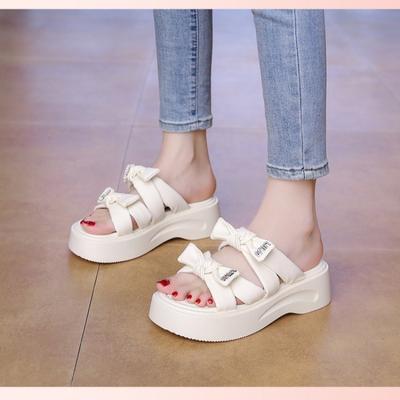 Модные облачные шлепанцы для женщин, мягкие как подушка, нескользящие сандалии на платформе, легкие летние тапочки для дома и улицы