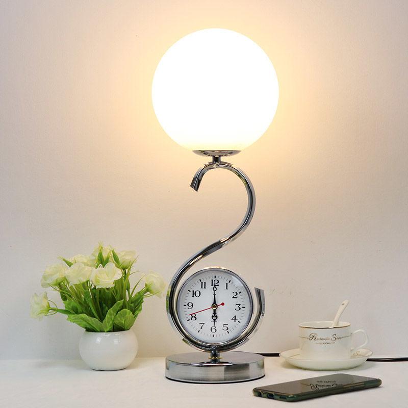 Простая настольная лампа, современная креативная прикроватная романтическая спальня, теплый свет северного ветра, роскошная домашняя декоративная настольная лампа