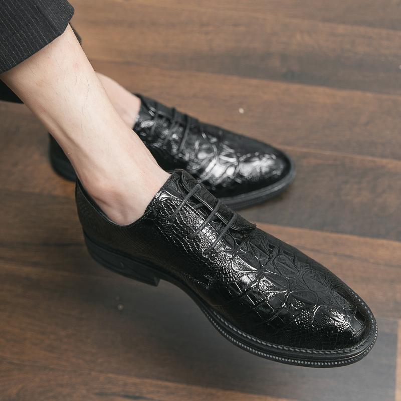 Luxury Designer Brand Business Office Mens Casual Driving Black Loafers Formal British Wedding Dress Shoes Footwear Flats Men