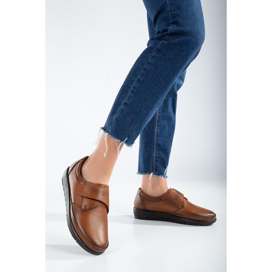 Женская удобная повседневная обувь из натуральной кожи