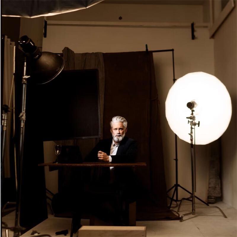 Profoto B10X Plus OCF Off-Camera Flash