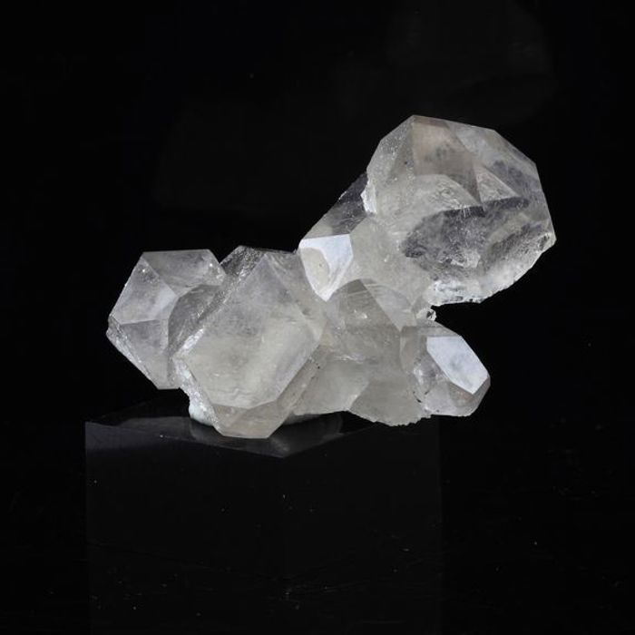 Pierres et Minéraux. Quartz fumé. 60.9 ct. Dome des Petites Rousses, Oz, Isère, France..