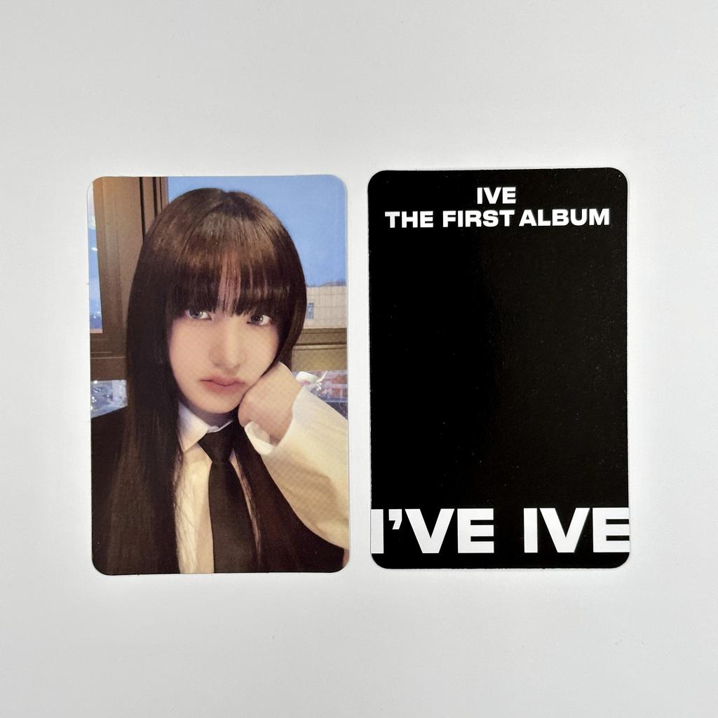 IVE 1-й альбом У меня есть фотокарточка IVE STARSHIP SQUARE POB